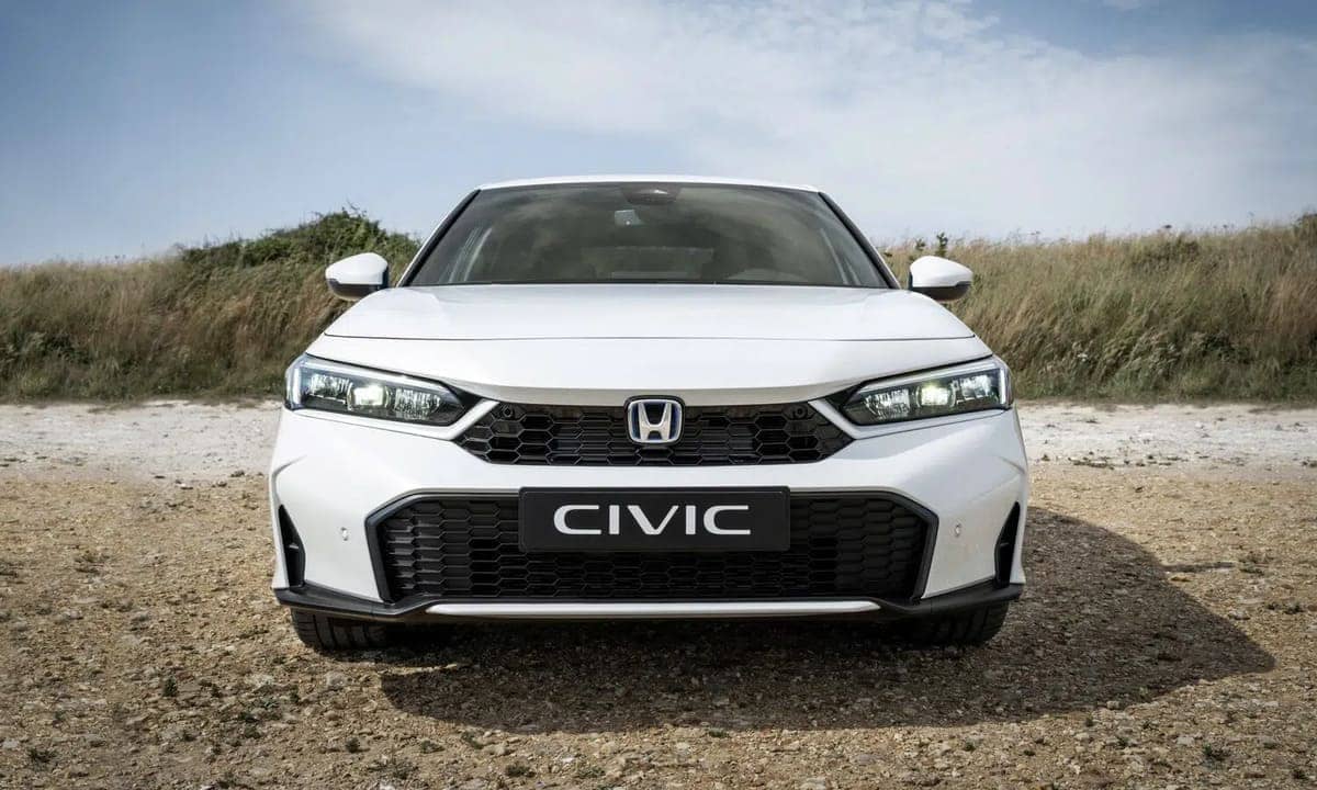 Honda Civic 2026: Rediseño del compacto japonés que no se rinde 6 Honda Civic 2026 frente