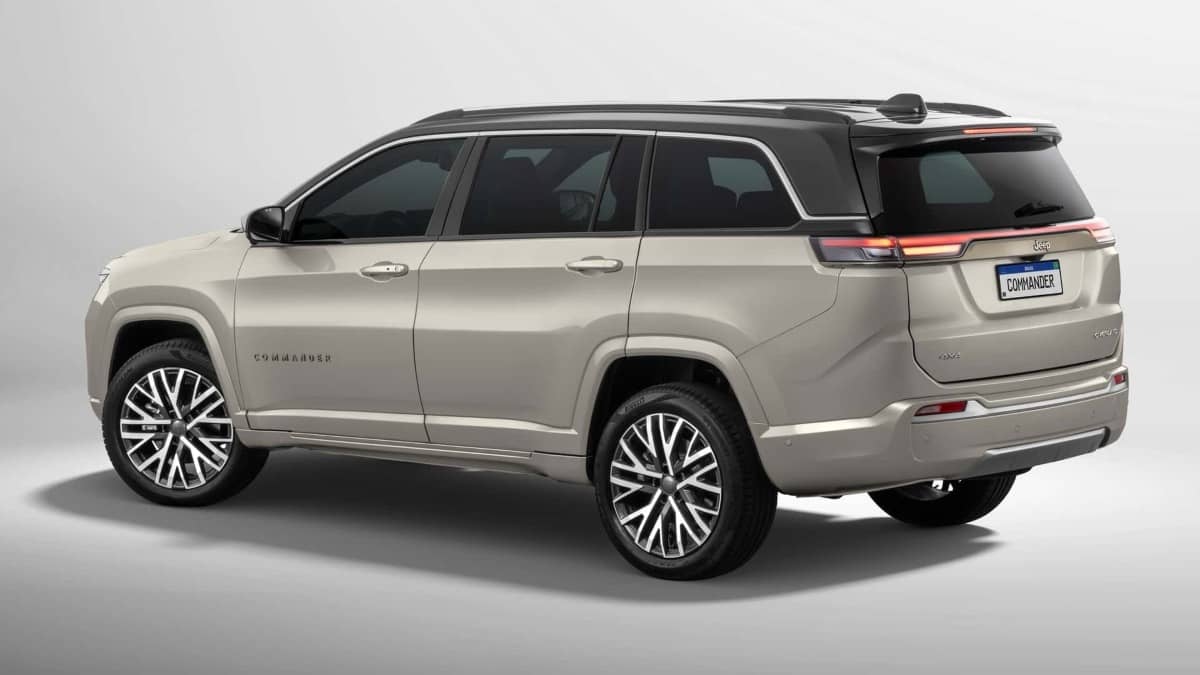 Jeep Commander 2026: rediseño sutil y un salto tecnológico para el D-SUV más esperado 2 Jeep Commander 2026