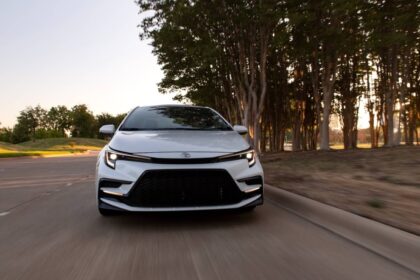 Toyota Corolla 2026 XSE Wind Chill 0001