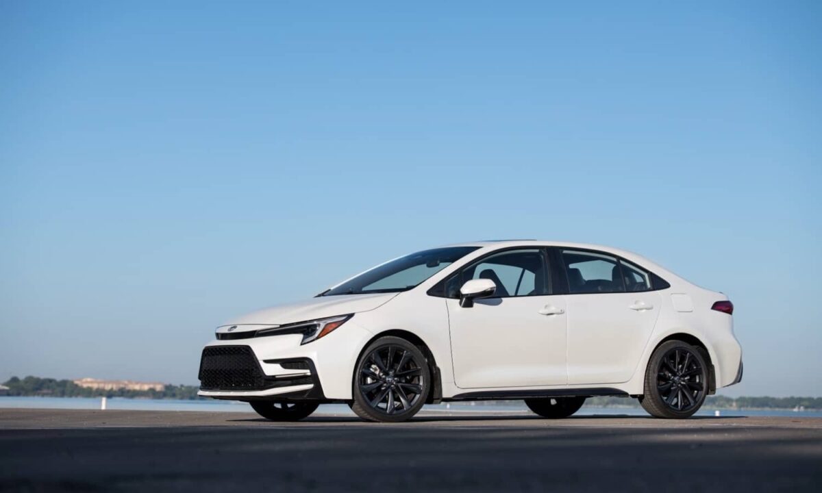 Toyota Corolla 2026: diseño renovado, más tecnología y seguridad para seguir liderando en EE.UU. 3 Toyota Corolla 2026 XSE Wind Chill 0003