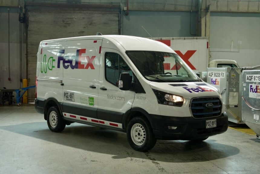 Ford E Transit 003