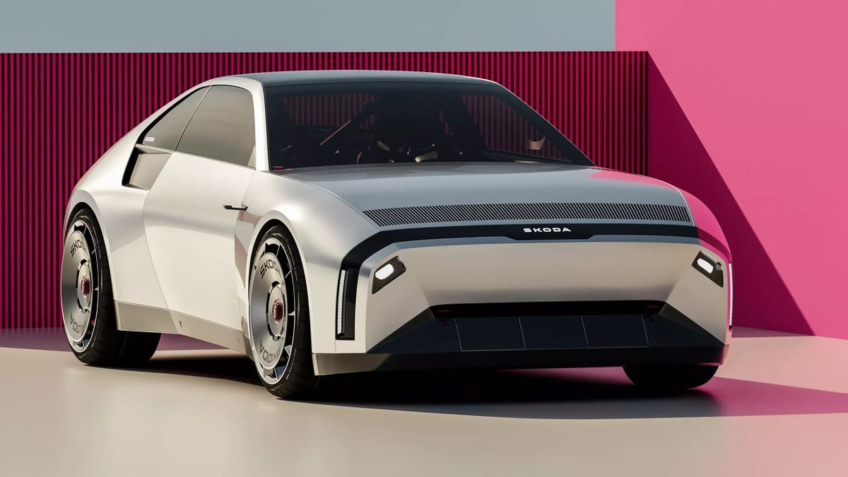 Este Futurista Skoda Coupé RWD Pudo Ser el Mejor Homenaje a su Historia 6 Skoda 110 R Coupe by Richard 0004
