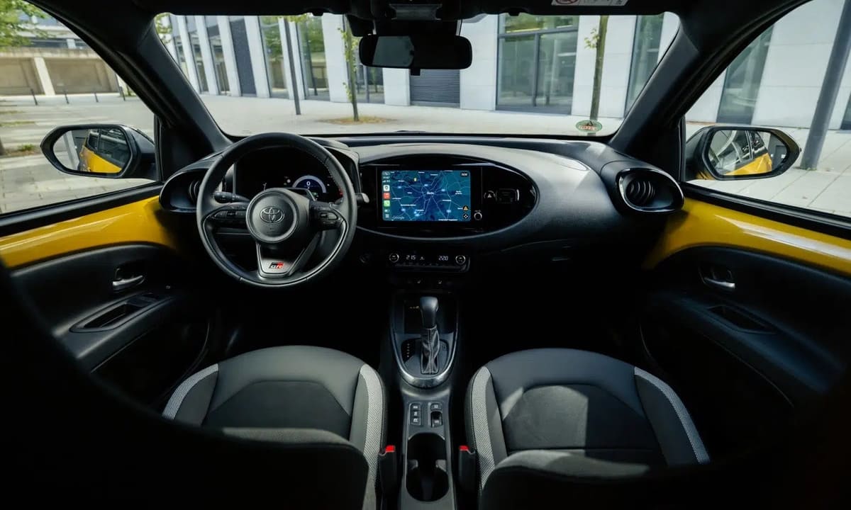Toyota Aygo X Cross Hybrid: el urbano híbrido que revoluciona la ciudad 4 Toyota Aygo X Cross Hybrid 0004