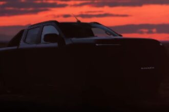 La esperada Nissan Frontier 2026: debutará el 19 de noviembre en Australia 7 Nissan Frontier 2026 teaser
