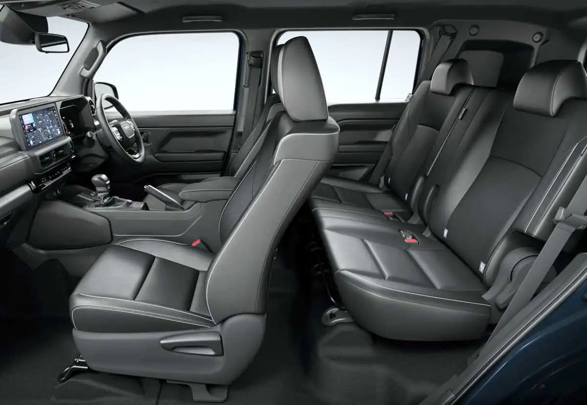 TOYOTA LAND CRUISER FJ 2026 004.jpg