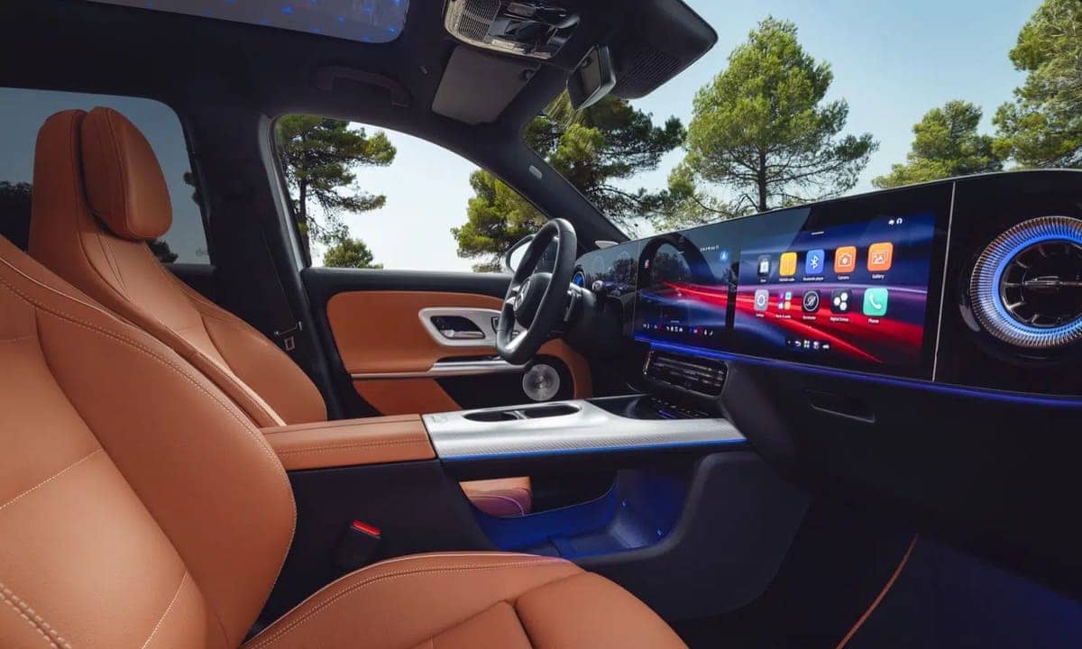 Mercedes GLB 2026: el SUV compacto más práctico y tecnológico de Mercedes renace con una nueva generación 6 Nuevo Mercedes Benz GLB 2026 0005