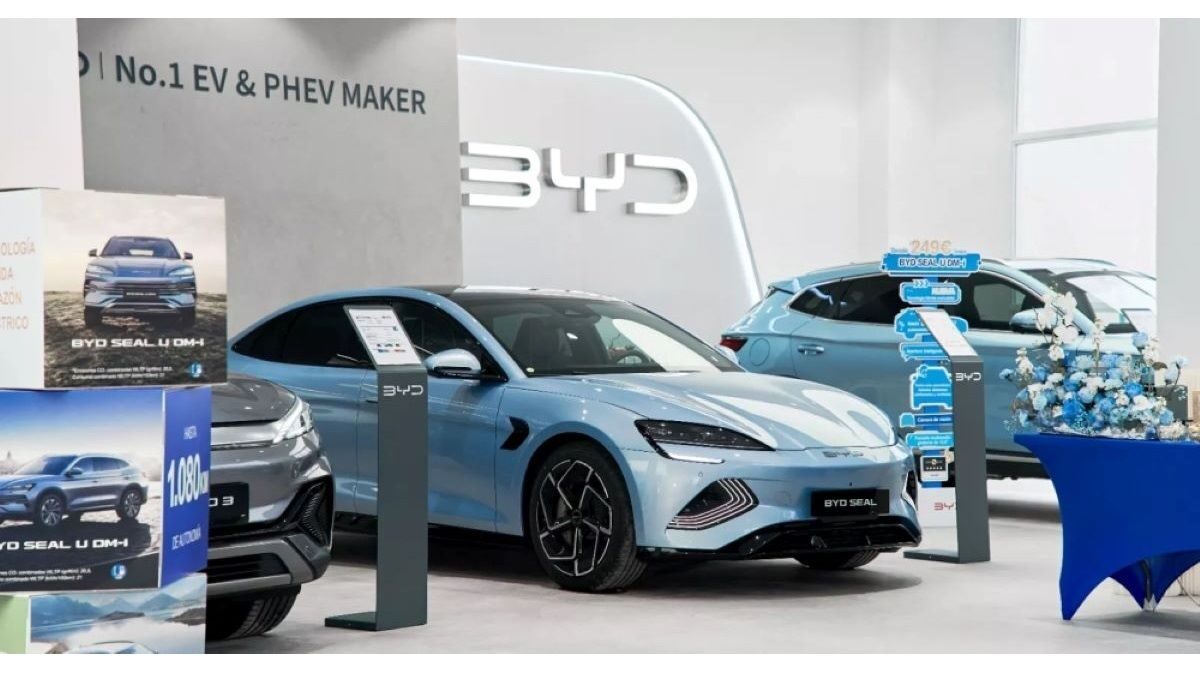 byd llamado a revision