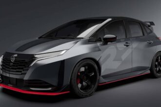 Nissan Aura Nismo RS 0002