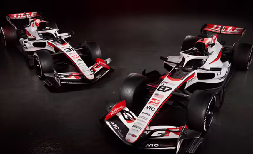 haas VF 26 toyota f1 0002