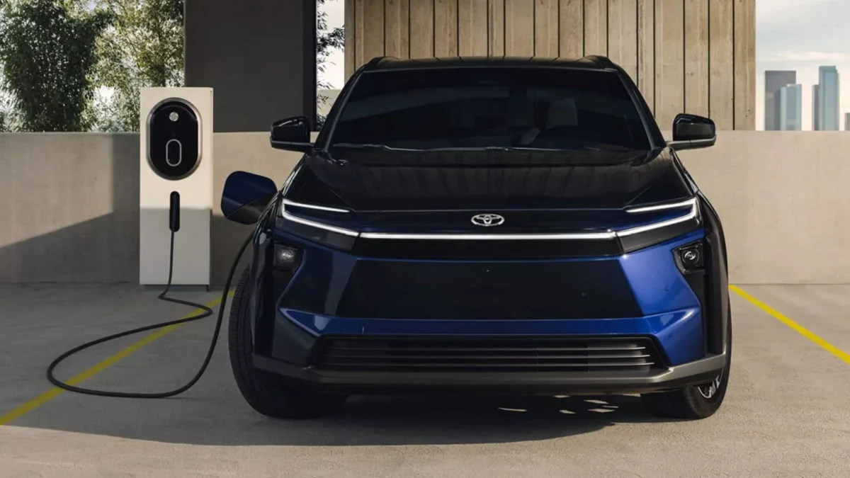 20250514 TOYOTA BZ 2026 ESTADOS UNIDOS PORTADA