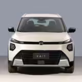 Nissan Kait Frente Total Farol Apagado