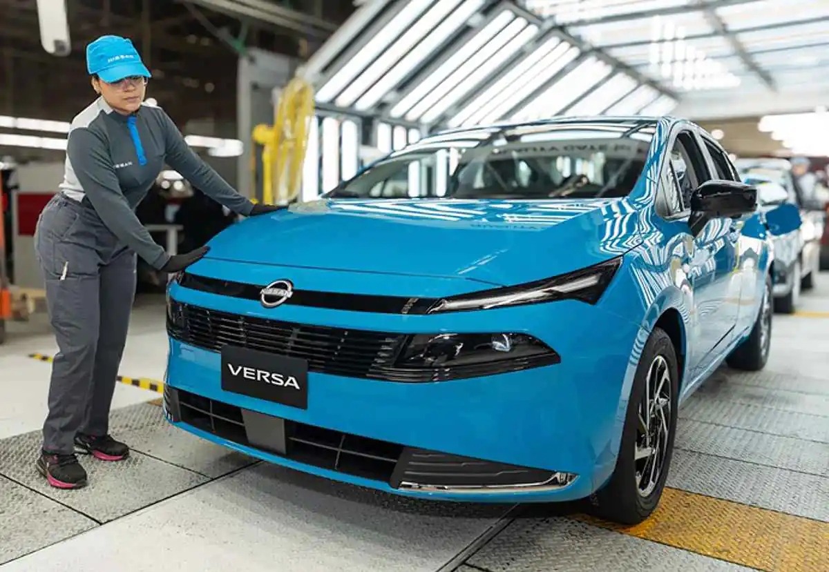Nissan Versa 2027 inicia producción: listo para las calles 4 Nissan Versa 2027 0002