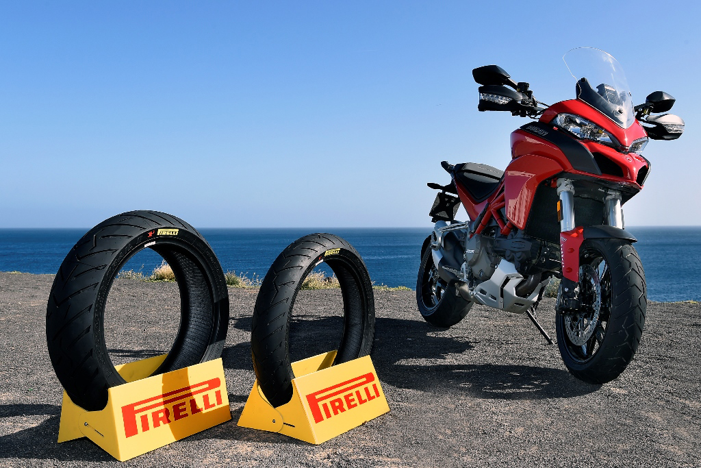 Tecnología de punta aplicada en las mejores llantas para motocicletas Pirelli 1 Pirelli Scorpion Trail II