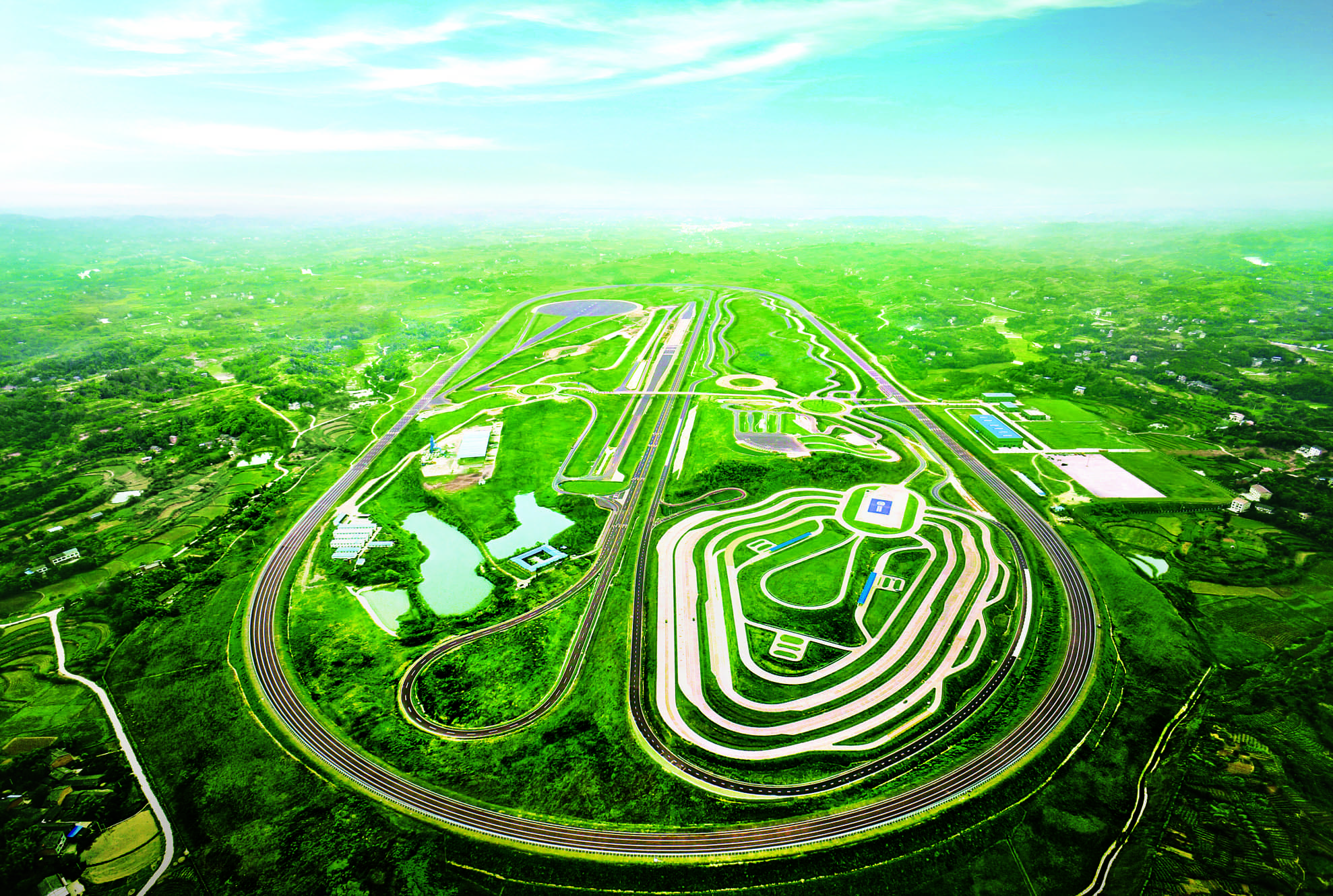 Changan inaugura laboratorio para probar vehículos en condiciones de tráfico extremo y fortalecer la seguridad asistida 1 Pista de pruebas Chongqing