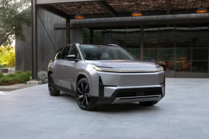 Toyota Highlander electrica 0006