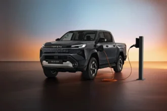 Toyota Hilux BEV 2026 Toyota Hilux Electrica 2026 0003