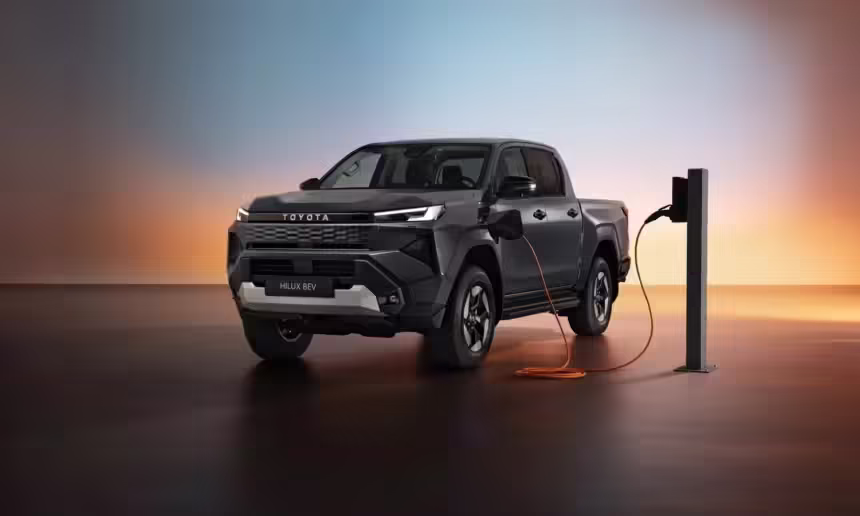 Toyota Hilux BEV 2026 Toyota Hilux Electrica 2026 0003