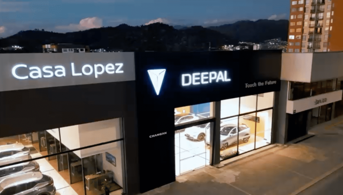 Deepal y Changan ingresan al top 10 de híbridos en Colombia tras un crecimiento del 280,8% en 2026 2 deepal manizales