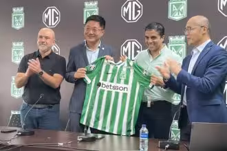 mg patrocinador de atletico nacional 0002
