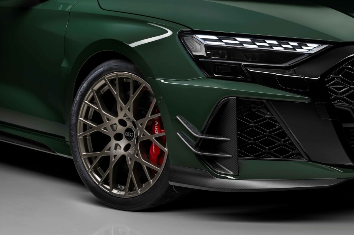 Pirelli P Zero R: ADN de Motorsport para Audi RS 5 y RS 3 Competition Limited 3 RS3 competition limited 01