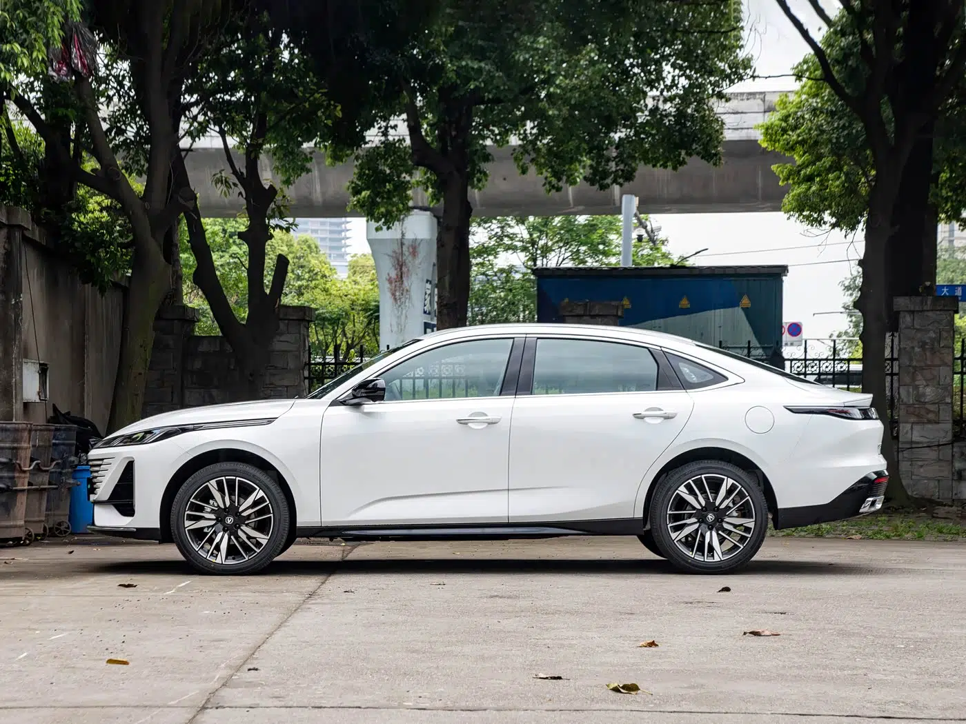 Changan CS75 Plus BlueCore HEV: así quiere dominar China el mercado híbrido en 2026 2