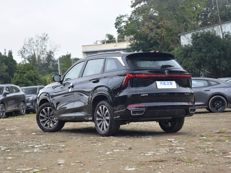 Changan CS75 Plus BlueCore HEV: así quiere dominar China el mercado híbrido en 2026 3 1400x1050 autohomecar chxpvmkroo2ay0iiag0y3md2gfs906 768x576 2