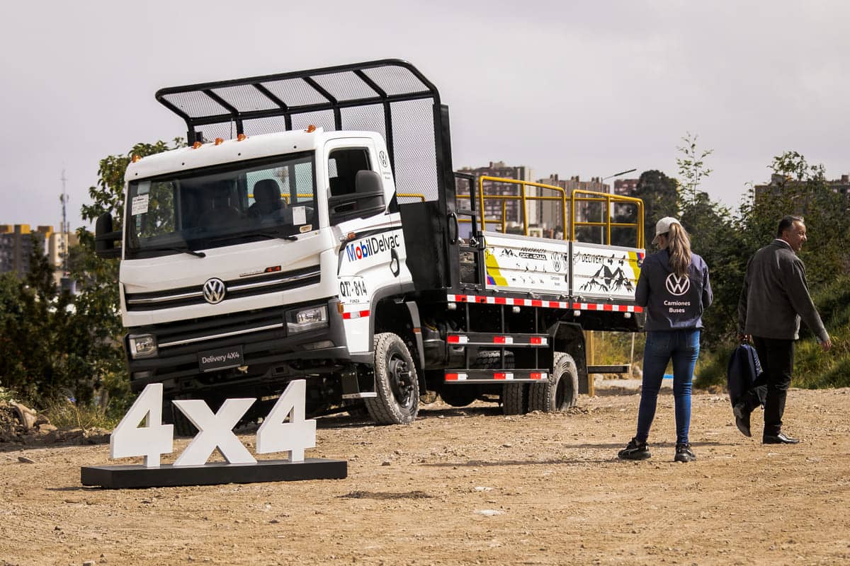 Volkswagen Delivery 11.180 4x4: el nuevo camión todoterreno que quiere conquistar las vías rurales de Colombia 1 MG 2484