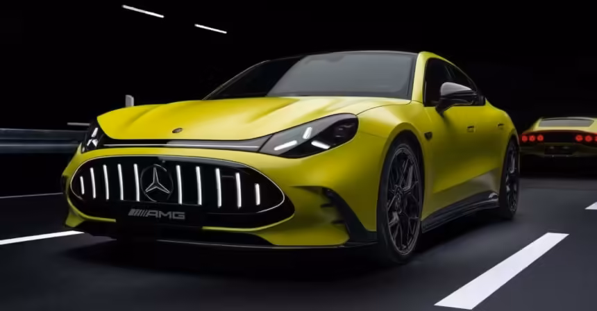 Mercedes AMG GT 4 Puertas Coupe 004