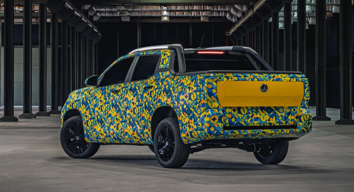 Volkswagen Tukan camuflada 001