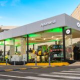 Automercol inaugura vitrina smart en Unicentro