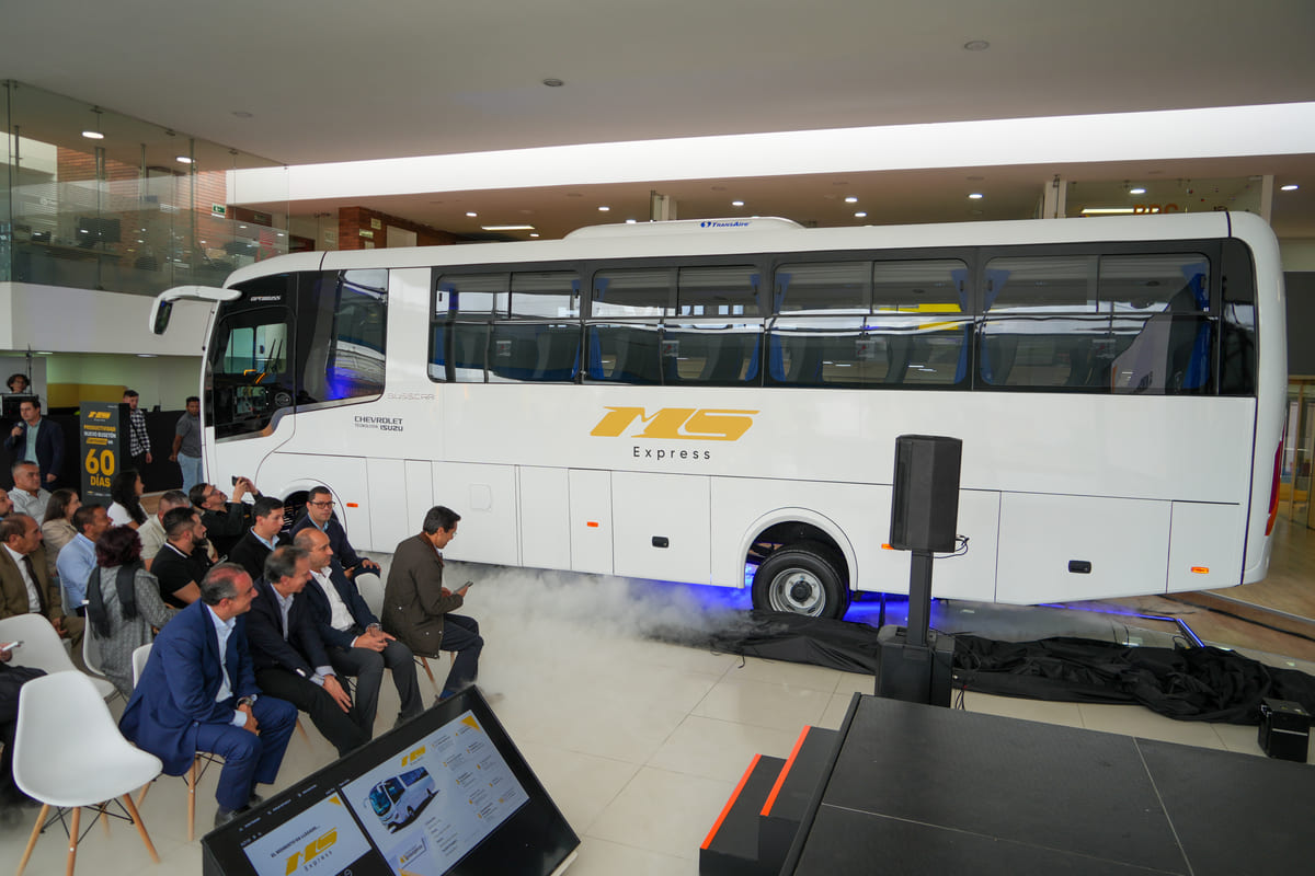Chevrolet MS Express: la nueva solución que promete revolucionar la renovación de flotas de pasajeros en Colombia 1 DSC01375