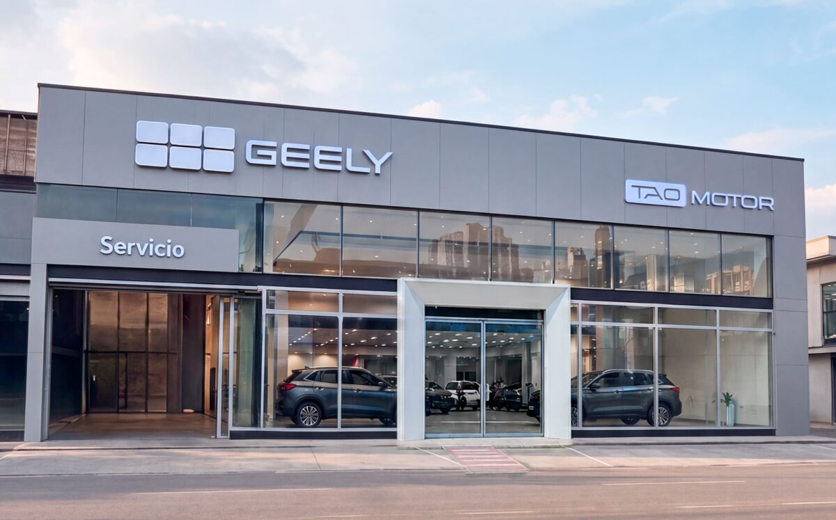 Geely sorprende al mundo: exportó en seis meses más vehículos que en todo 2025 3 Geely medellin