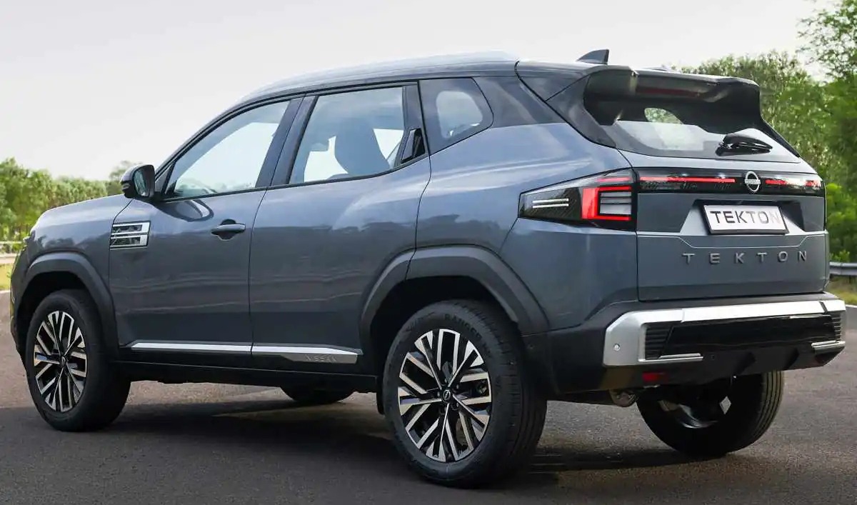 Nissan Tekton 001