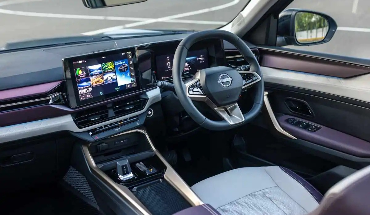 Nissan Tekton 002