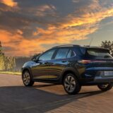 chevrolet sonic 2027 colombia 0004