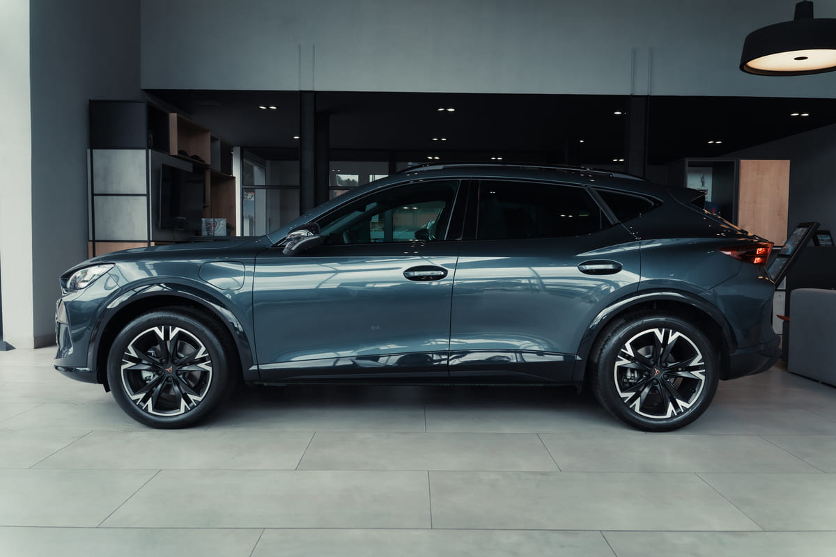 CUPRA Formentor híbrido enchufable: llega a Colombia para quedarse 5 CUPRA PHEV Carro 19