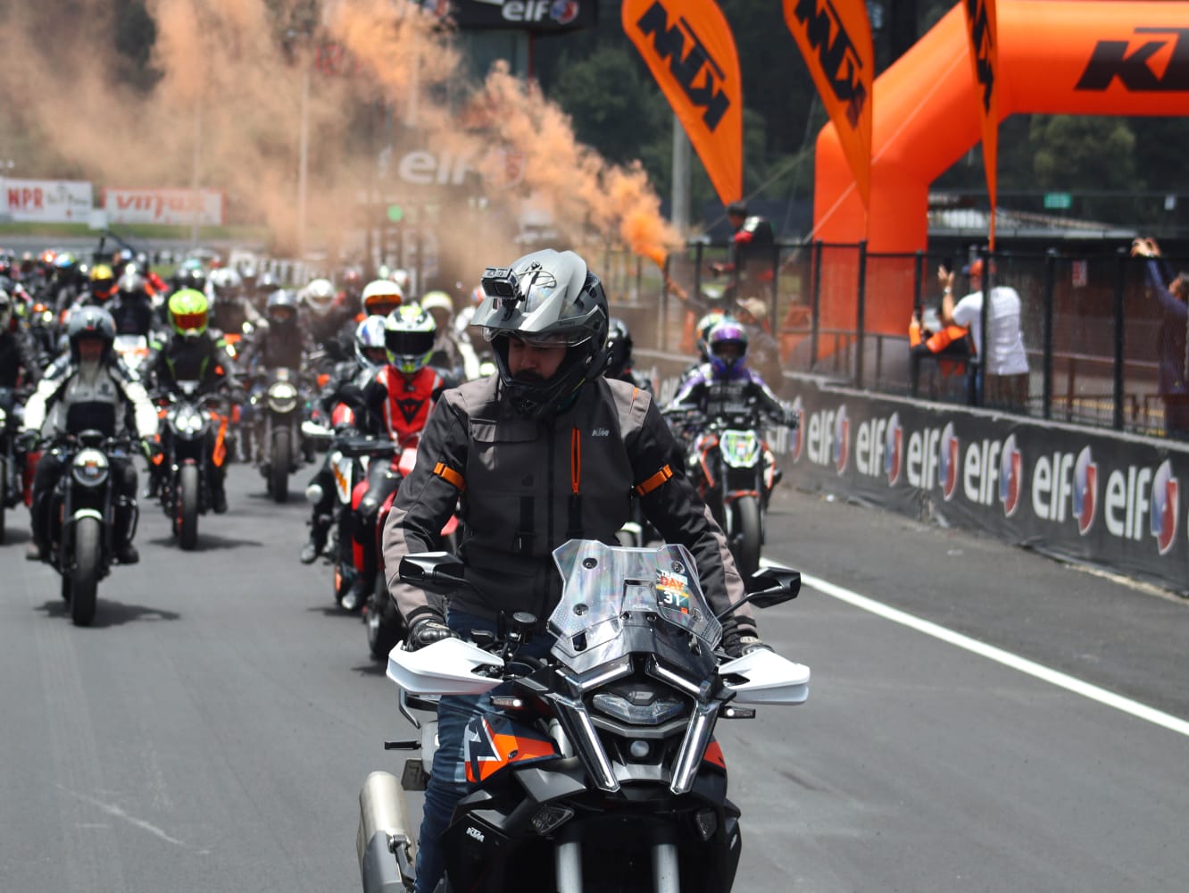 Track Day KTM 2026: adrenalina, técnica y velocidad llegan al Autódromo de Tocancipá 1 Foto KTM 3