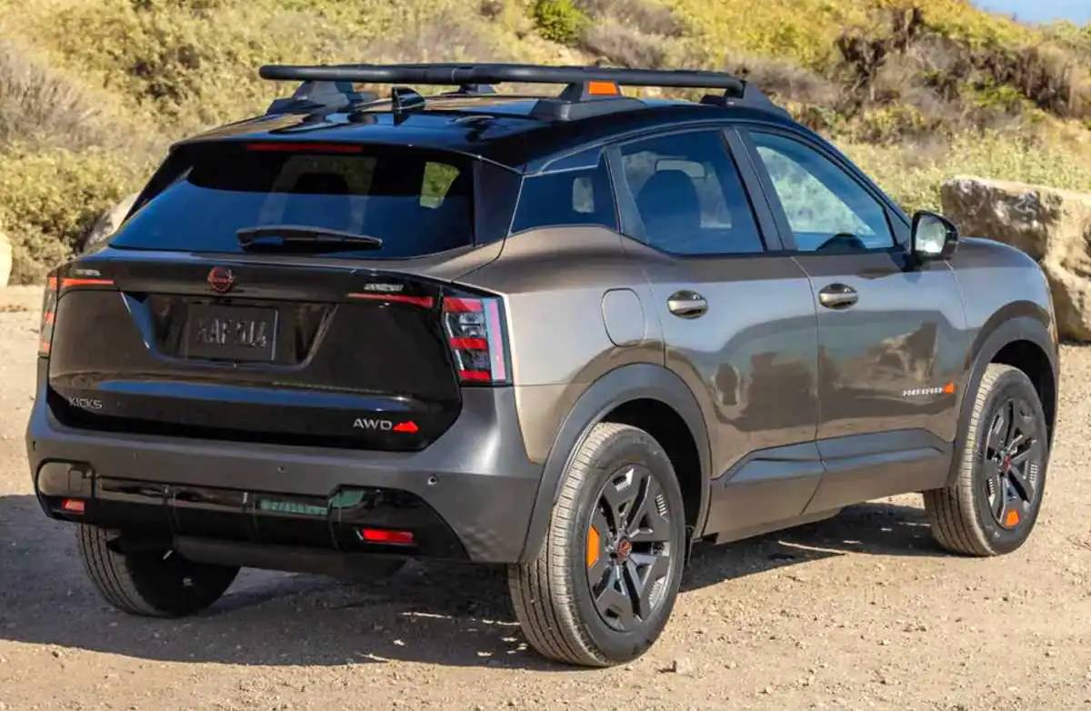 Nissan Kicks Rock Creek AWD 2027: la versión más aventurera llega a Estados Unidos 4 Kicks atras Rock Creek 2