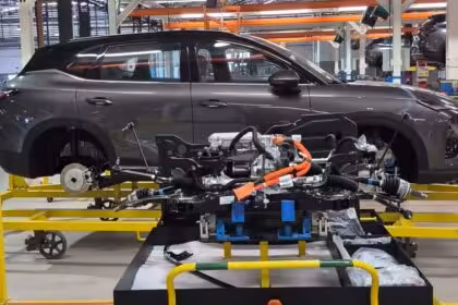 Chevrolet Captiva PHEV 003