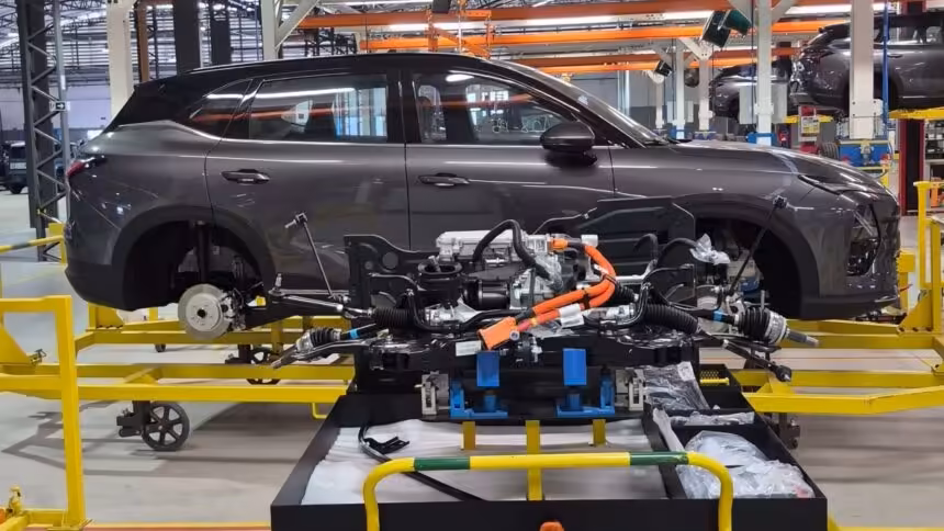 Chevrolet Captiva PHEV 003