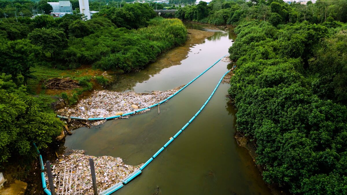 Kia apoya el proyecto de The Ocean Cleanup en Ciudad de Panamá para reducir los residuos plásticos 2 Kia x TOC Ciudad de Panama