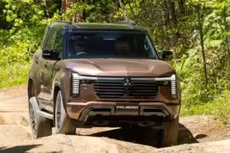 Mitsubishi Montero 2027 0001