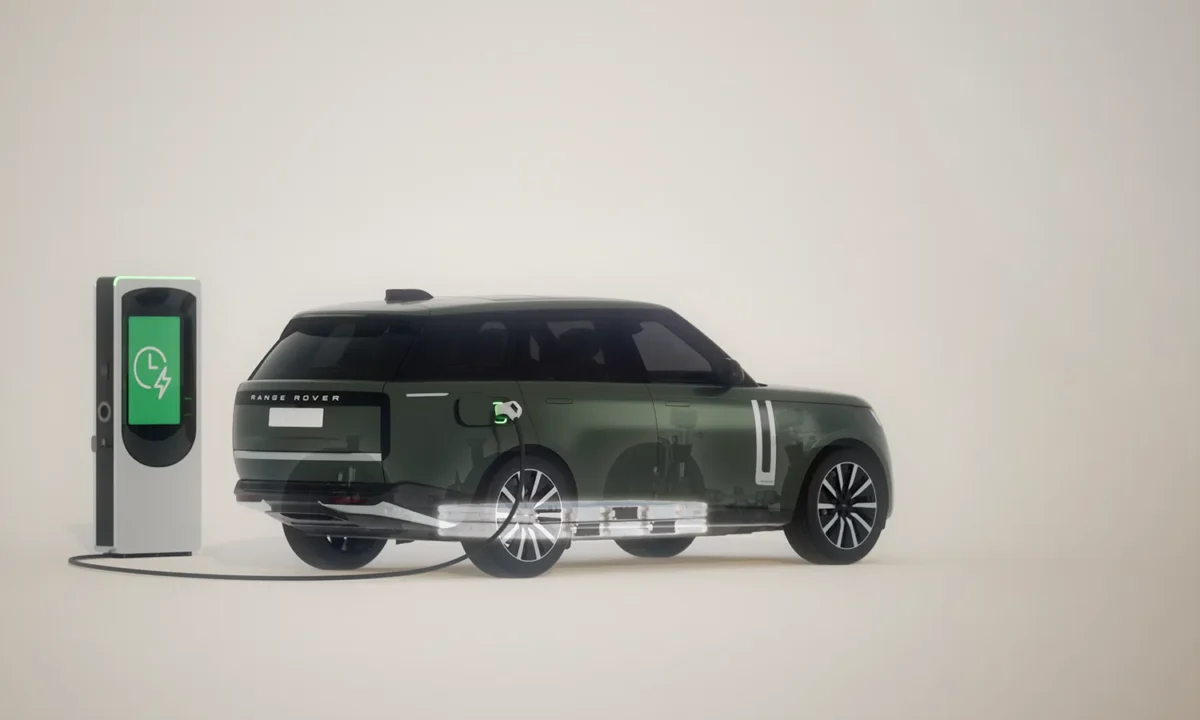 Range Rover Electric: el todoterreno de lujo rompe sus reglas con 550 Caballos y 600 km de autonomía 4 Rover Range Rover Electric 005
