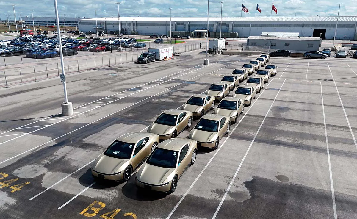 Tesla Cybercab Texas 005