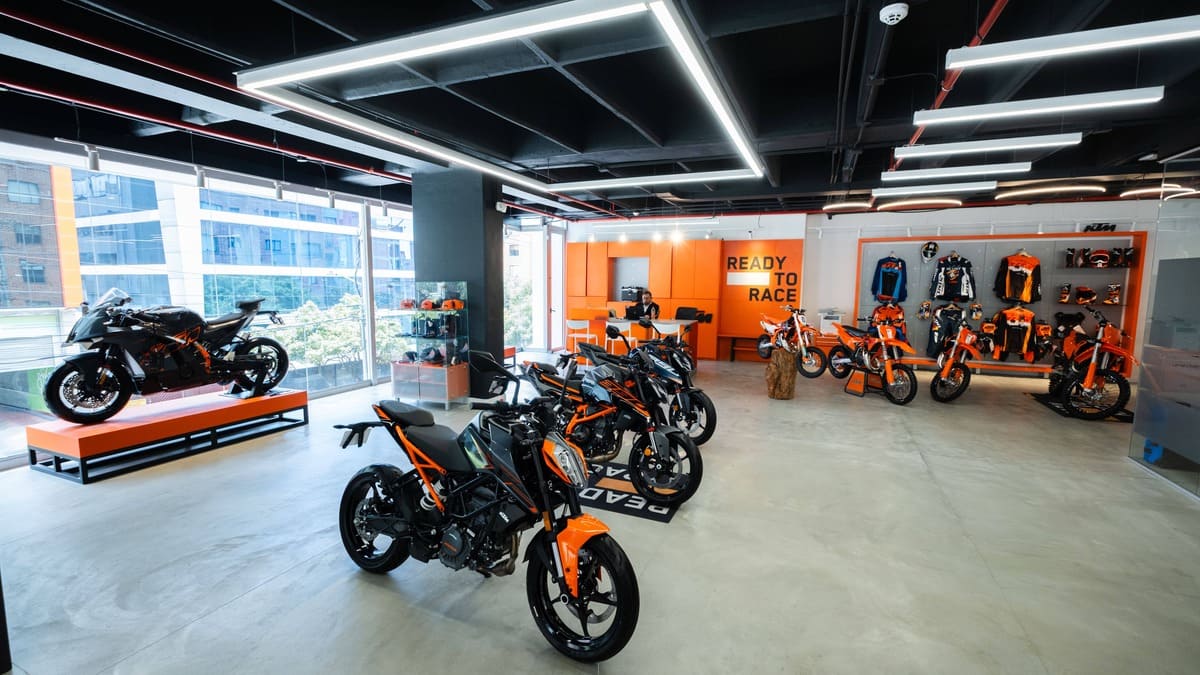 KTM abre en Bogotá su nueva vitrina Flagship: una nueva casa para los motociclistas 3 DSCF9511 1