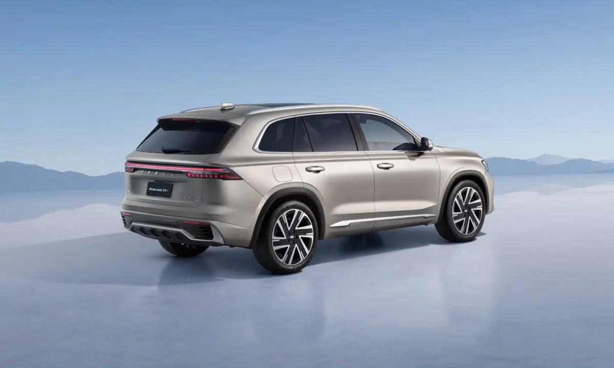 Geely Monjaro EM-i: el SUV híbrido enchufable que quiere conquistar el mundo 5 Geely Monjaro EM i 0004