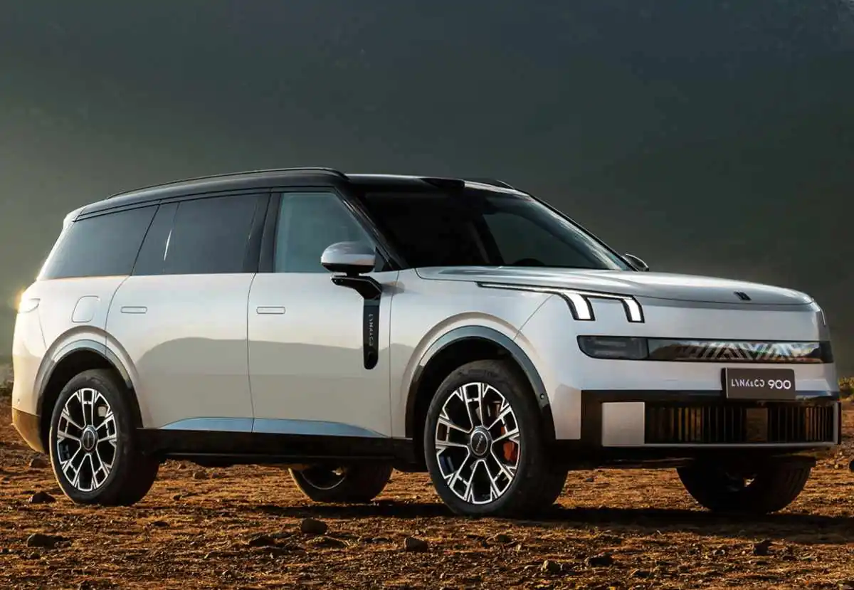 LYNK Y CO 900
