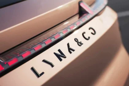 LYNK Y CO COLOMBIA