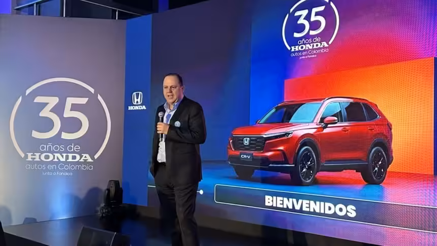 honda autos colombia 35 anos 001