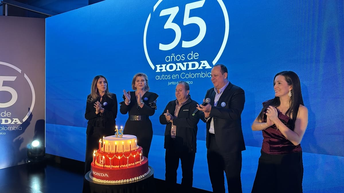 honda autos colombia 35 anos 004